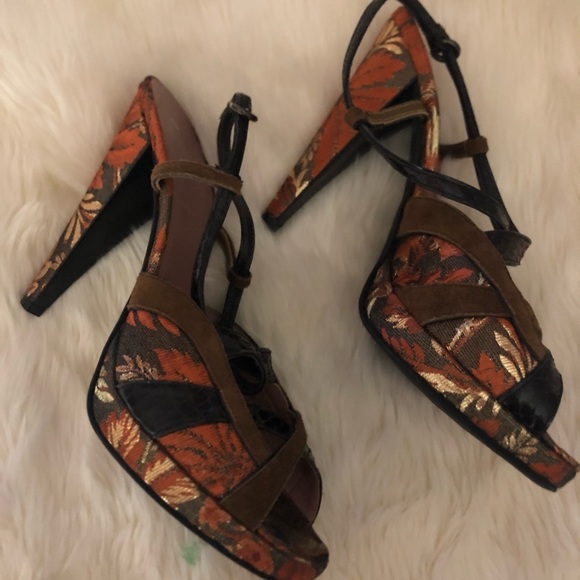 Vintage Miu Miu Orange Brocade Suede Heels Sz 39 - Picture 3 of 7